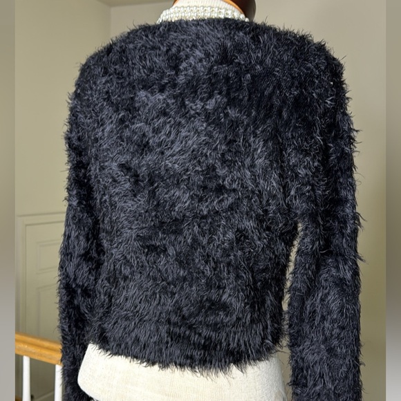 Brandy Melville Black Fuzzy Sweater Medium Cozy Soft EUC - Picture 4 of 6